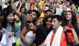 张继科狗仔队爆料视频播放,揭秘明星私生活幕后真相